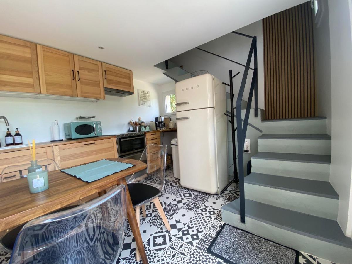 Tiny House Sedan Villa Exterior foto